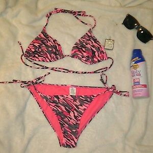EUC OP Bathing Suit 2pc Hot pink & Black sz Med.